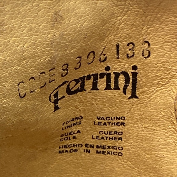 Women's Ferrini Western Hand Tooled Brown Leather Cross Wing Cowboy Boots Sz 7.5 - Picture 12 of 15